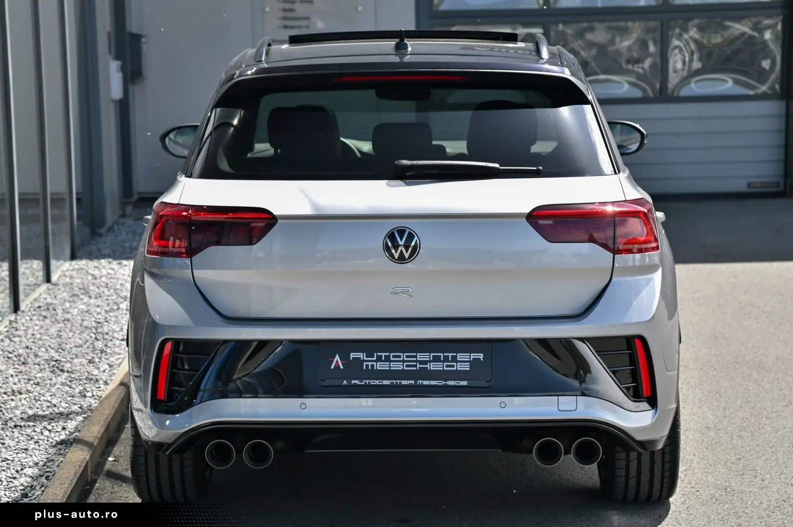 VW T-Roc R 4Motion DSG Pano  AHK  Akrapovic  19