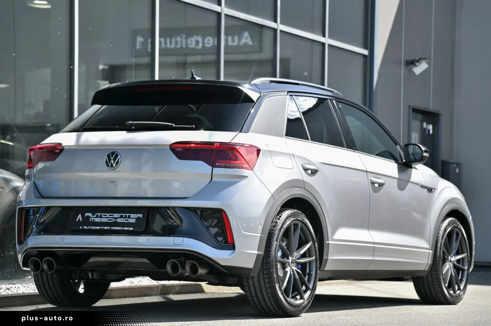 VW T-Roc R 4Motion DSG Pano  AHK  Akrapovic  19