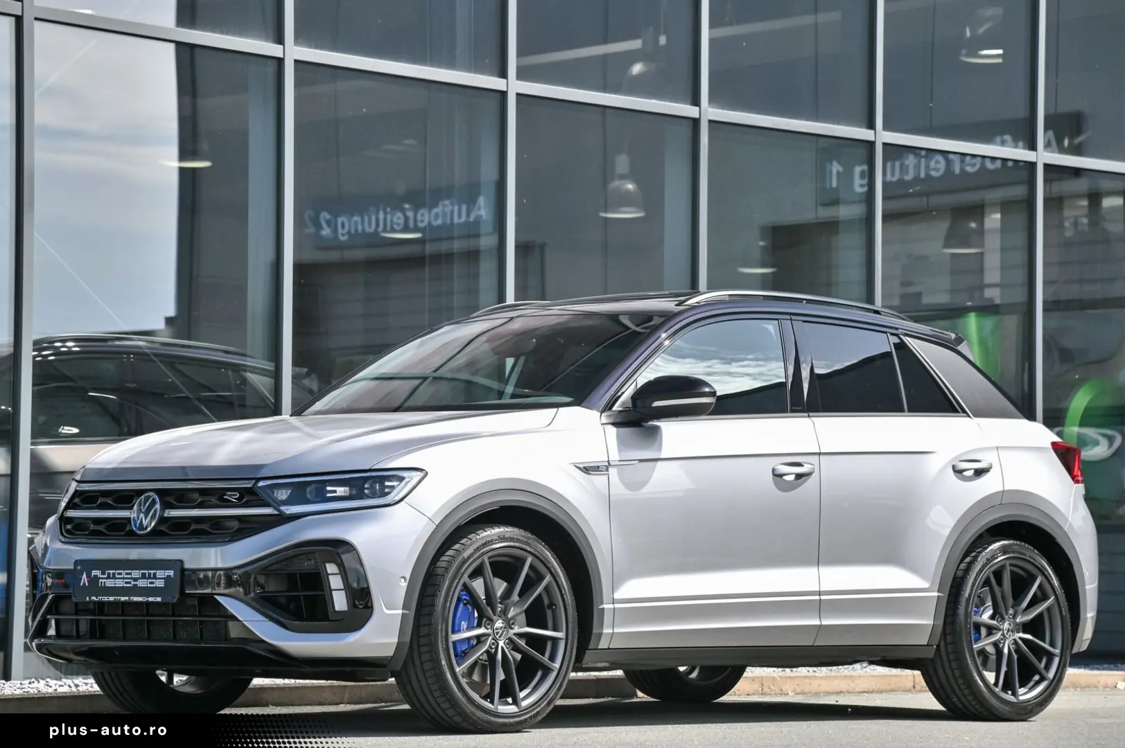 VW T-Roc R 4Motion DSG Pano  AHK  Akrapovic  19