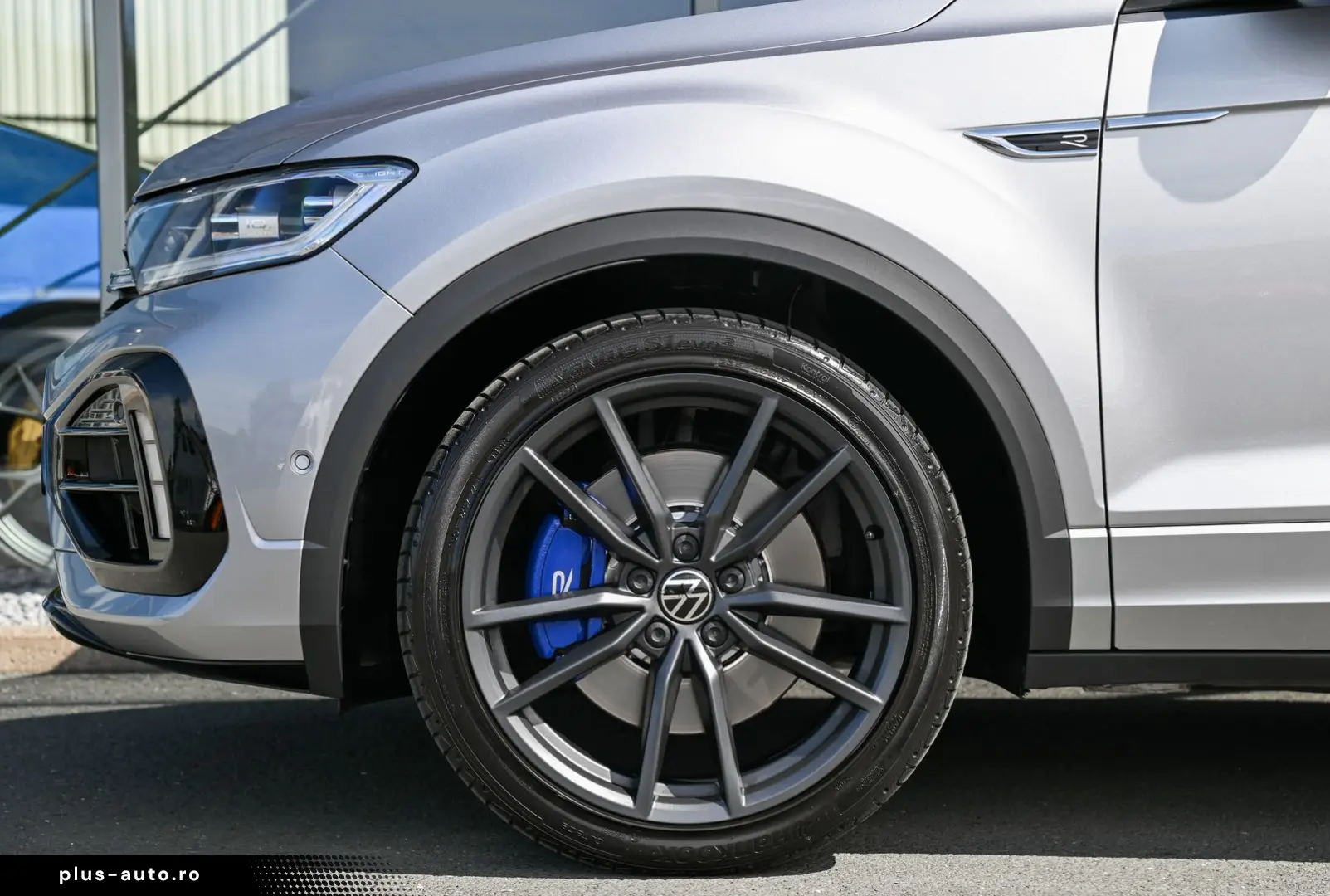 VW T-Roc R 4Motion DSG Pano  AHK  Akrapovic  19