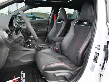 HYUNDAI i30 Fastback N Drive-N Limited  No. 125 800