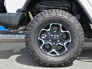 JEEP Wrangler Plug-In Hybrid Rubicon 4xe  AEV 2 5  !