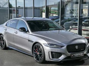 JAGUAR XE P250 Edition R-Dynamic Black Pack  Meridian