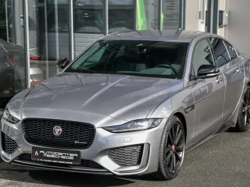 JAGUAR XE P250 Edition R-Dynamic Black Pack  Meridian