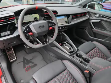 AUDI RS3 Sportback 2.5 TFSI HUD  Carbon  Pano  GRAIL!