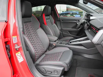 AUDI RS3 Sportback 2.5 TFSI HUD  Carbon  Pano  GRAIL!