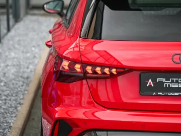 AUDI RS3 Sportback 2.5 TFSI HUD  Carbon  Pano  GRAIL!