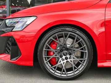 AUDI RS3 Sportback 2.5 TFSI HUD  Carbon  Pano  GRAIL!