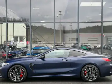 BMW M8 Competition Coupe Frozen Blue  erst 8.834 km