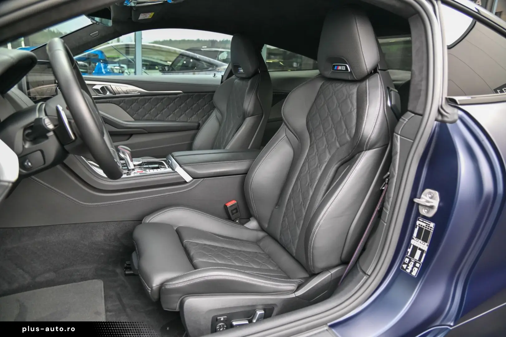 BMW M8 Competition Coupe Frozen Blue  erst 8.834 km