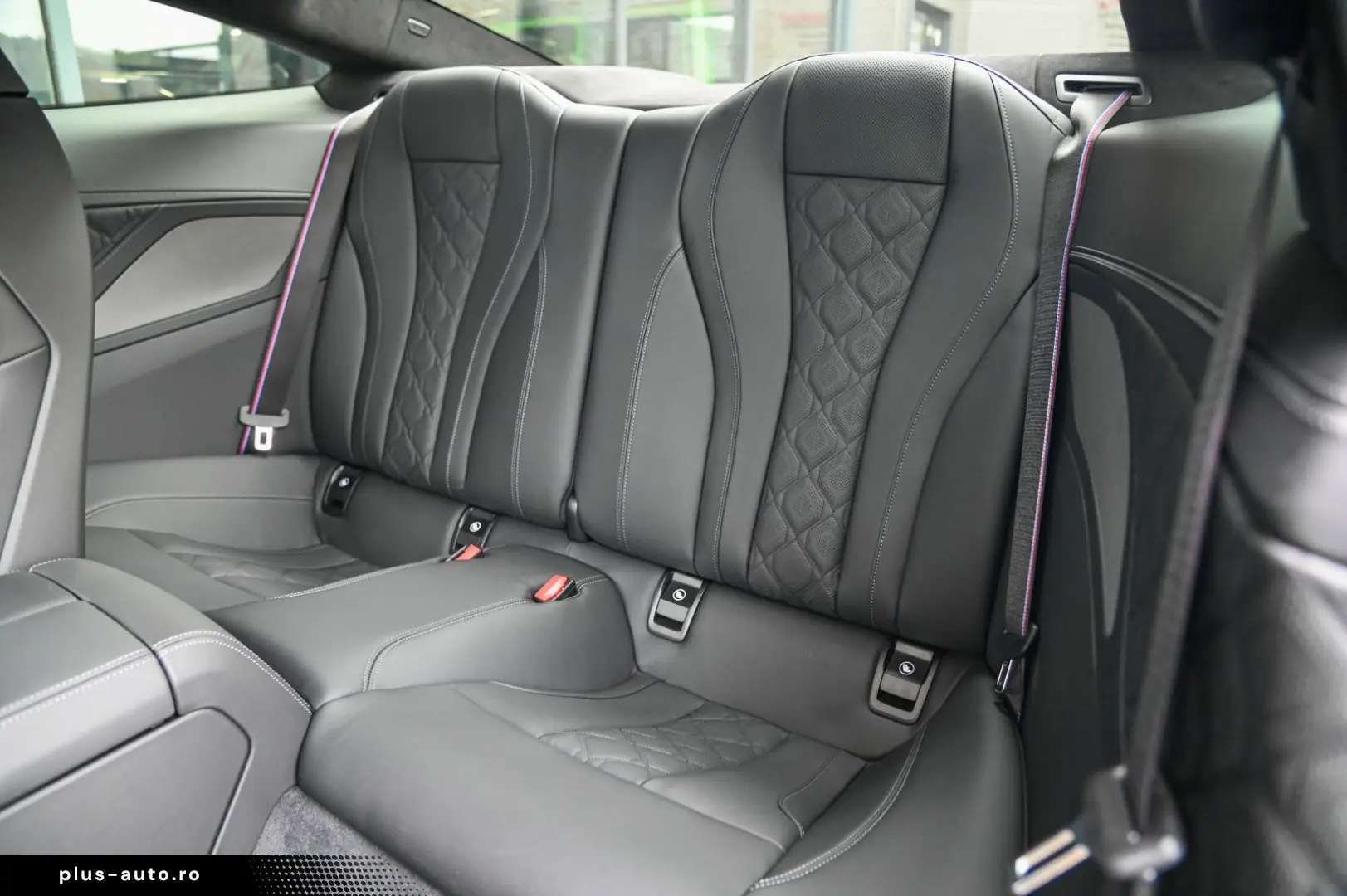 BMW M8 Competition Coupe Frozen Blue  erst 8.834 km