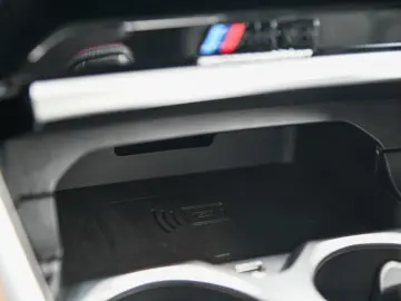 BMW M8 Competition Coupe Frozen Blue  erst 8.834 km