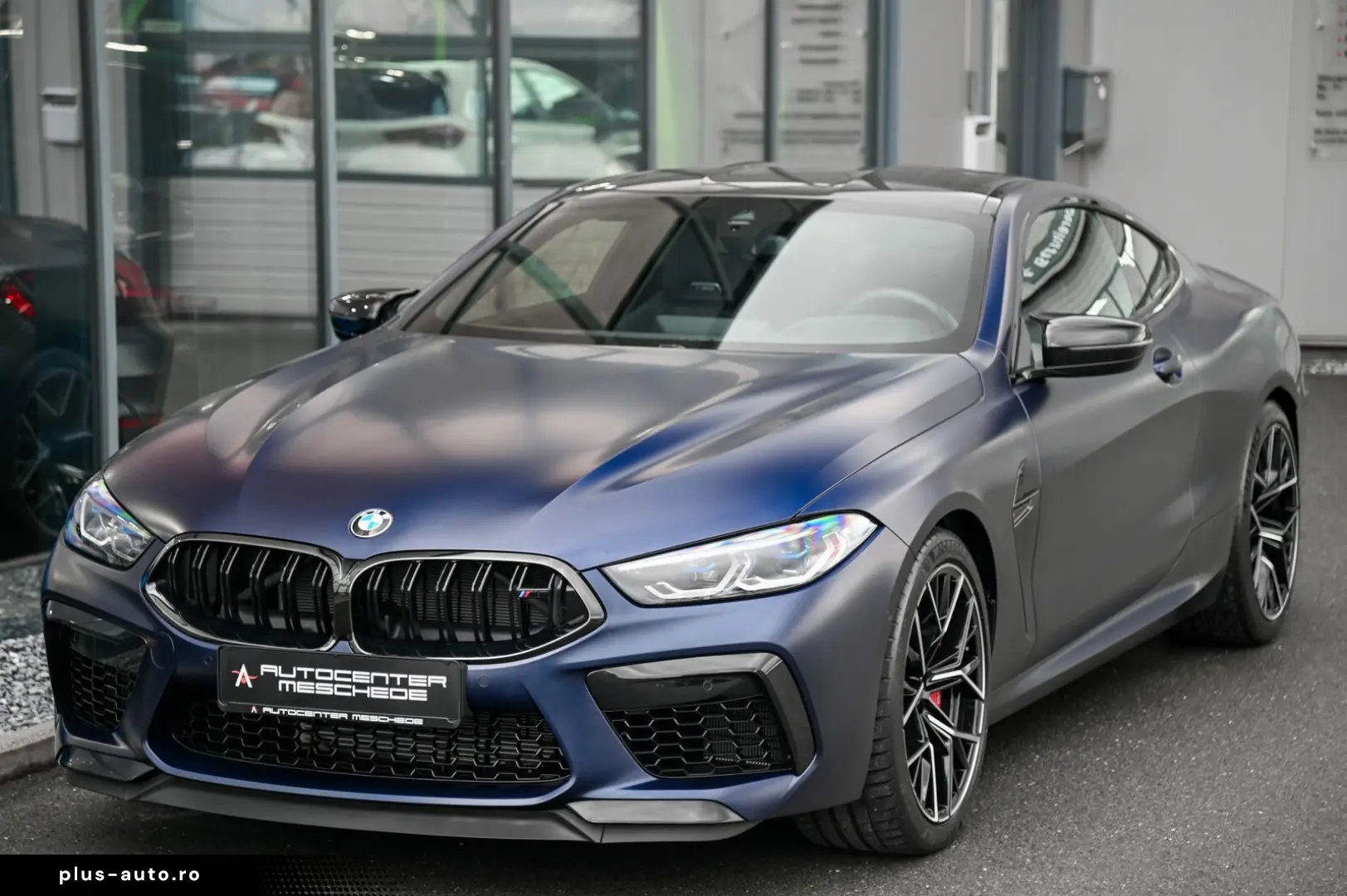 BMW M8 Competition Coupe Frozen Blue  erst 8.834 km