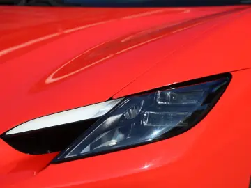 FERRARI 296 GTS Lift LED Carbon Lenkrad Hifi Premium