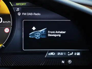 FERRARI 296 GTS Lift LED Carbon Lenkrad Hifi Premium