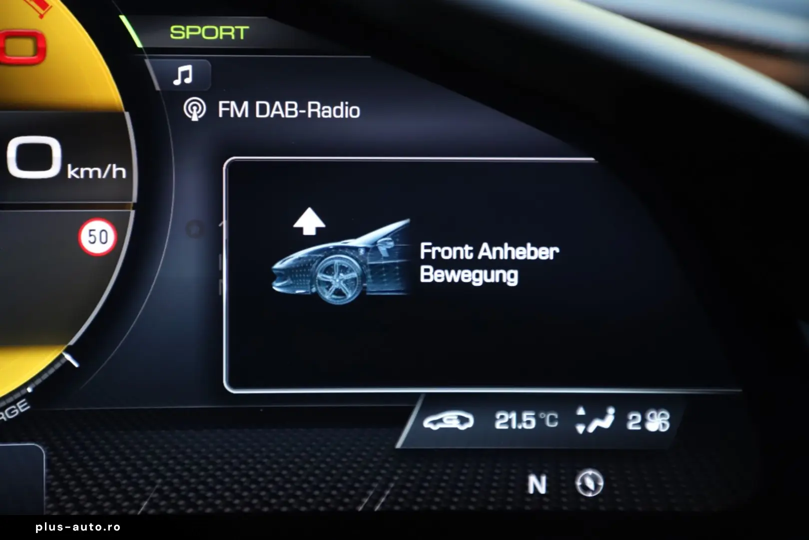 FERRARI 296 GTS Lift LED Carbon Lenkrad Hifi Premium