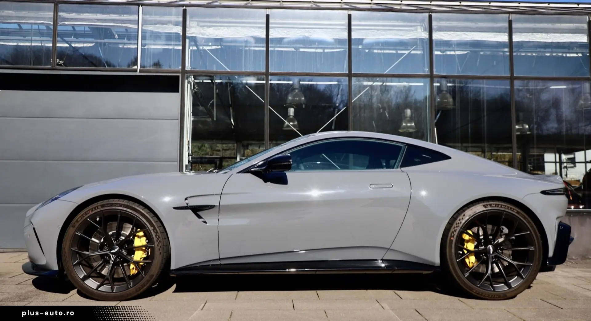 ASTON MARTIN V8 Vantage 4.0 V8 Facelift 2x Black Pac&hellip;