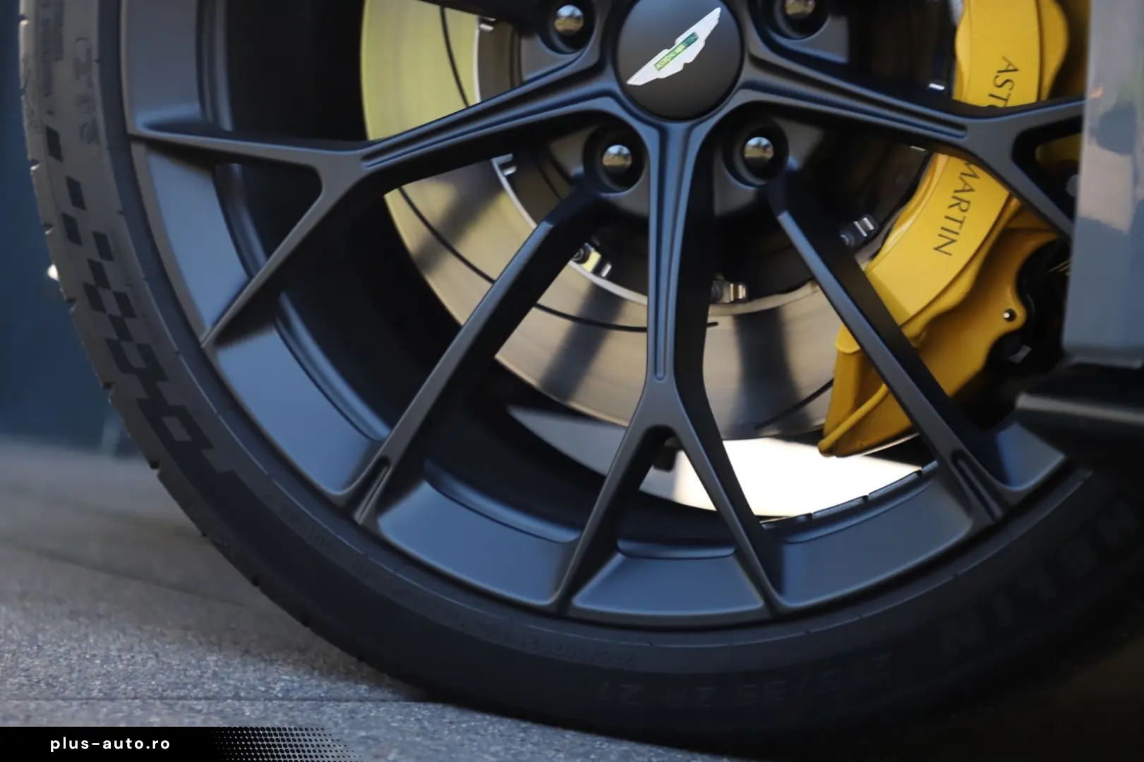 ASTON MARTIN V8 Vantage 4.0 V8 Facelift 2x Black Pac&hellip;