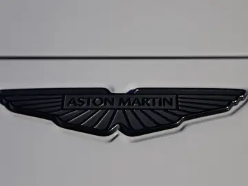 ASTON MARTIN V8 Vantage 4.0 V8 Facelift 2x Black Pac&hellip;
