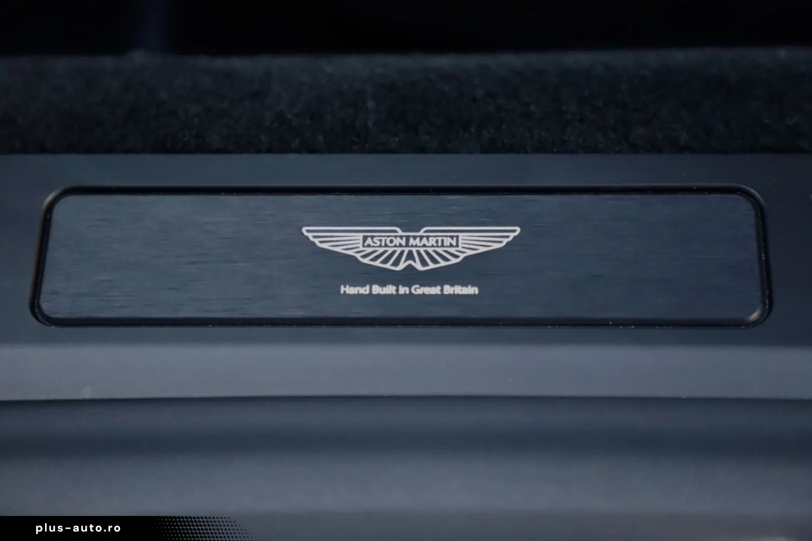 ASTON MARTIN V8 Vantage 4.0 V8 Facelift 2x Black Pac&hellip;