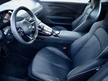 ASTON MARTIN V8 Vantage 4.0 V8 Facelift 2x Black Pac&hellip;