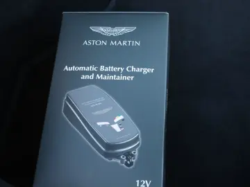 ASTON MARTIN V8 Vantage 4.0 V8 Facelift 2x Black Pac&hellip;