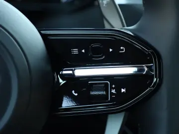 ASTON MARTIN V8 Vantage 4.0 V8 Facelift 2x Black Pac&hellip;