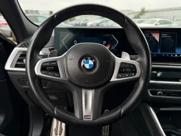 BMW X6 40i xDrive M Sport R22