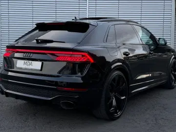 AUDI RSQ8 Quattro EXLUSIVE DYNAMIC KERAMIK 1.HD HUD