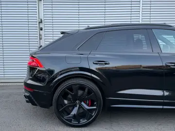 AUDI RSQ8 Quattro EXLUSIVE DYNAMIC KERAMIK 1.HD HUD