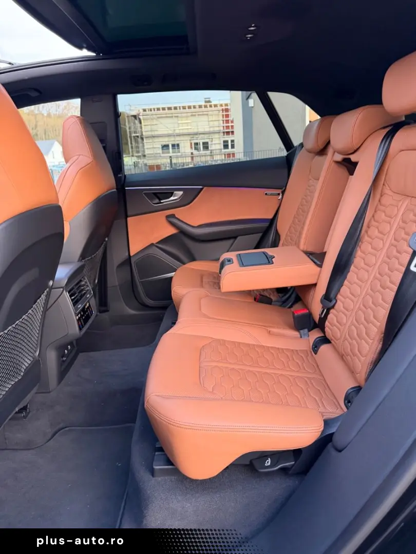AUDI RSQ8 Quattro EXLUSIVE DYNAMIC KERAMIK 1.HD HUD