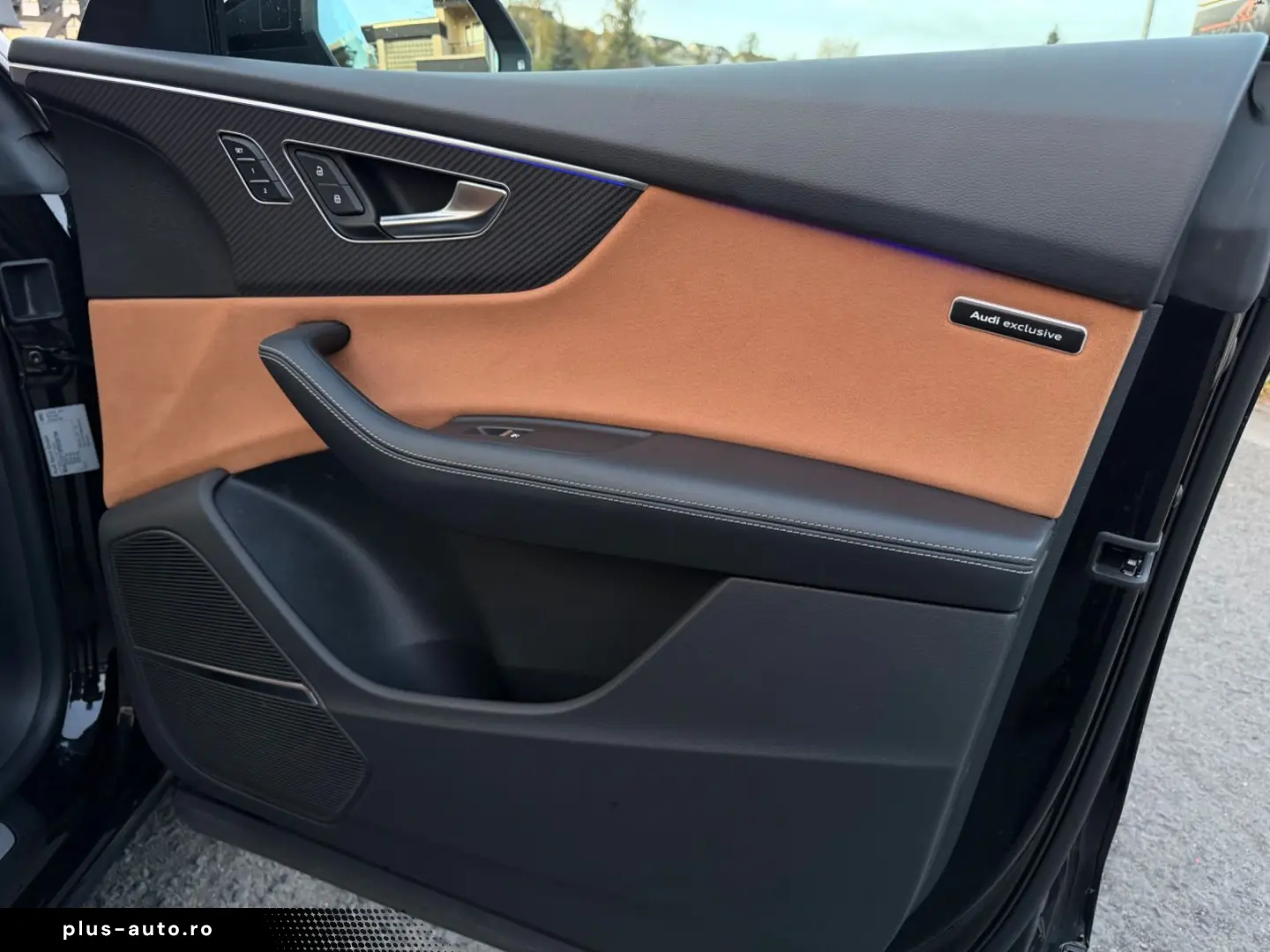 AUDI RSQ8 Quattro EXLUSIVE DYNAMIC KERAMIK 1.HD HUD