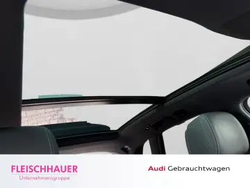 AUDI Q5 50 TFSI e quattro DSG PANOARAMD SHZ ACC