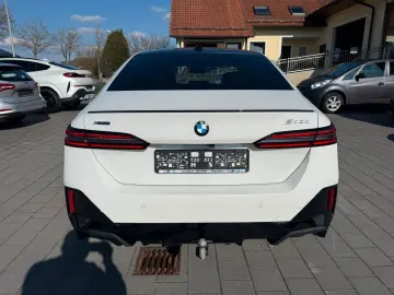 BMW 540d xDrive M PRO HUD AHK PANO STHZ AKTIVSITZ 20