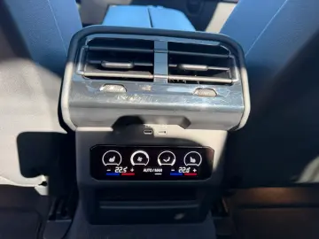 BMW 540d xDrive M PRO HUD AHK PANO STHZ AKTIVSITZ 20