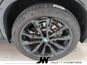 BMW X4 M Sport-SITZE   LASER   DRIVING-P   20Z   HUD
