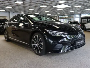 MERCEDES-BENZ EQE 350  AMG Advanced-Plus Airmatic Pano HAL