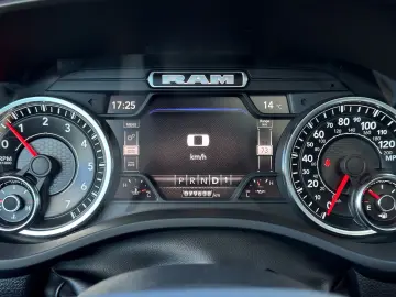 DODGE RAM 1500 Offroad 5 7 Pano 4x4 HUD 12´ Displ 22´