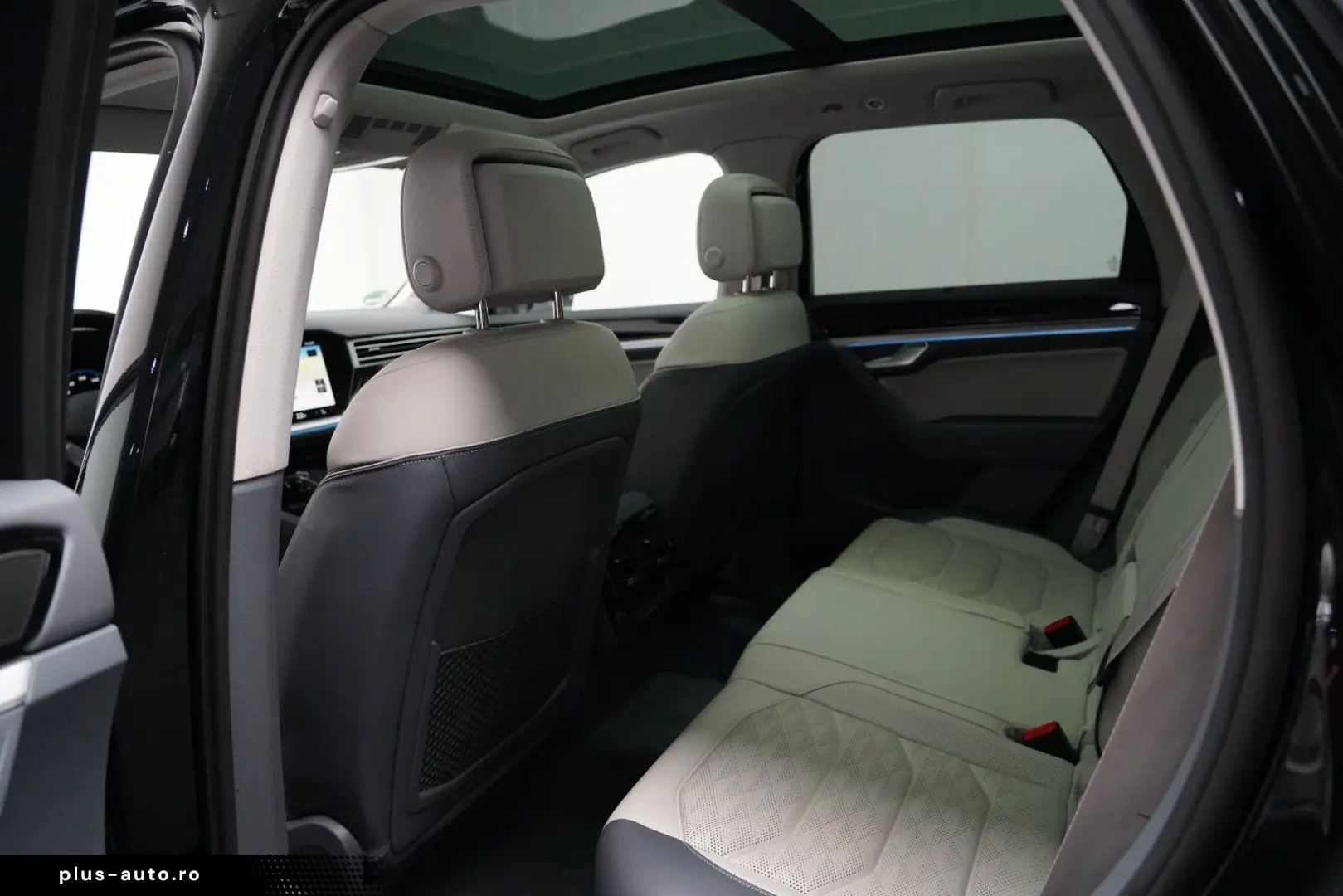 VW Touareg 3.0TDI 4M Elegance PANO 360 LUFT SOFT