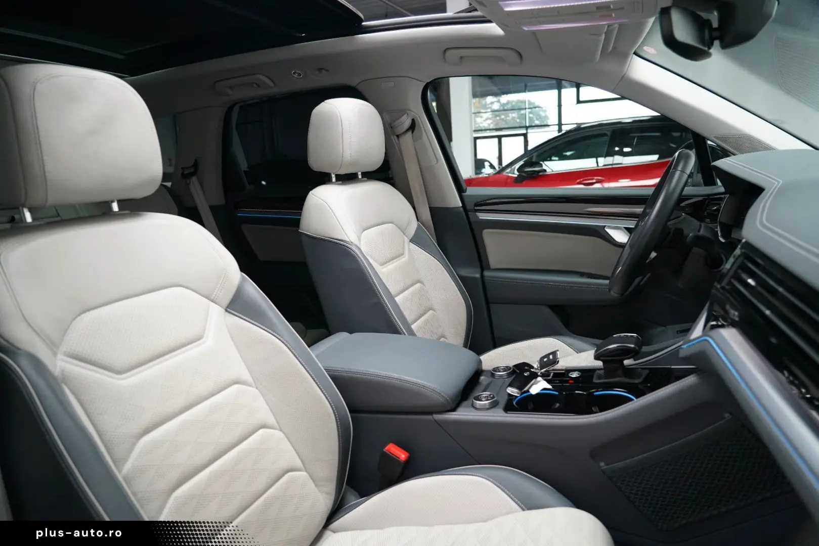 VW Touareg 3.0TDI 4M Elegance PANO 360 LUFT SOFT