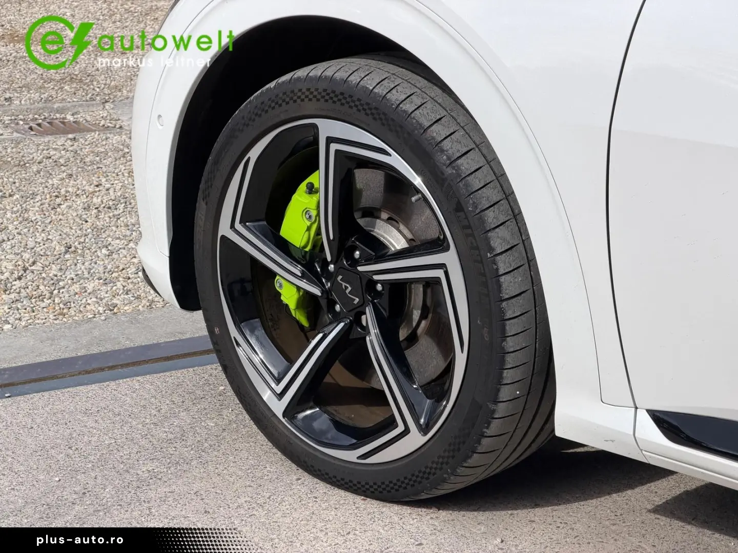 KIA EV6 GT 77 4kWh HeadUp Wärmepumpe V2L Sportsitze