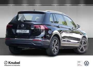 VW Tiguan ACTIVE 2.0 TDI DSG IQ.Light Navi AHK Easy