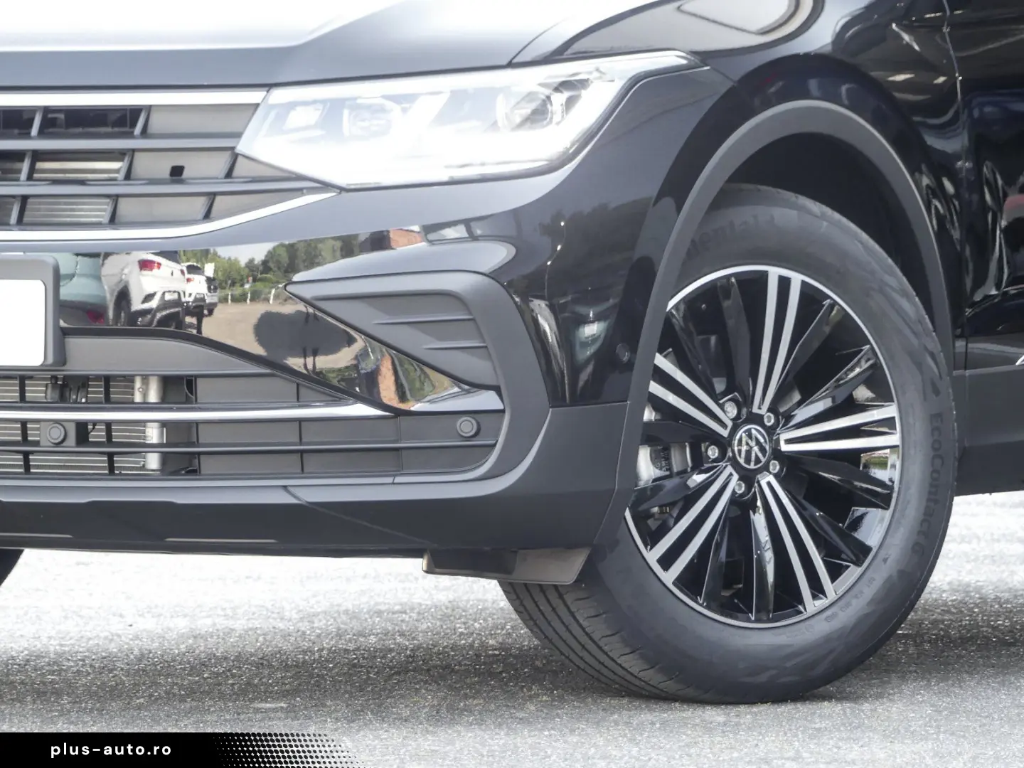 VW Tiguan ACTIVE 2.0 TDI DSG IQ.Light Navi AHK Easy