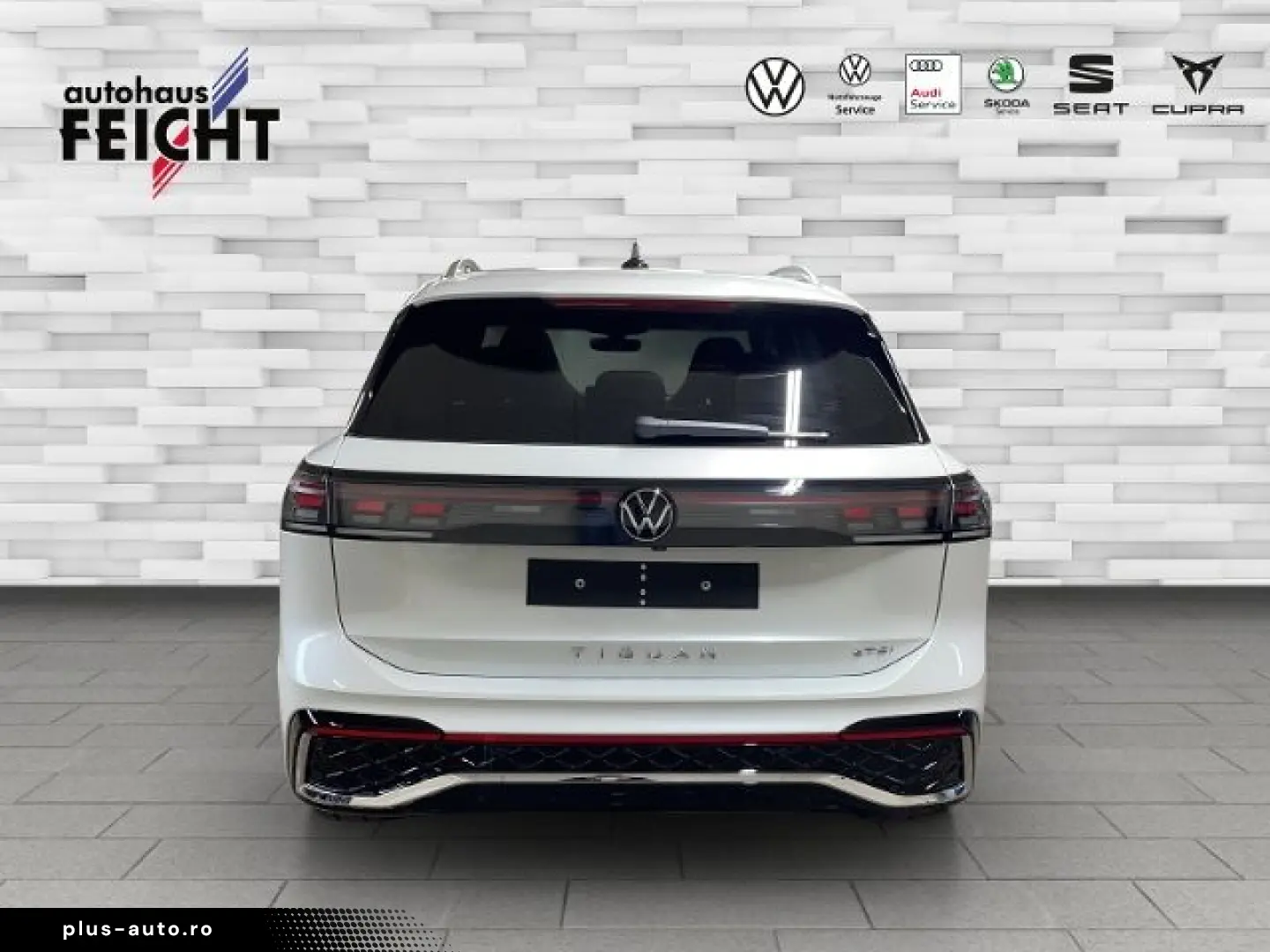 VW Tiguan 1.5 eTSI R-Line MATRIX AHK HUD PANO NAVI