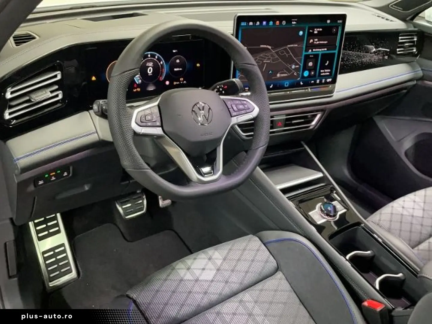 VW Tiguan 1.5 eTSI R-Line MATRIX AHK HUD PANO NAVI