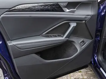 VW Tayron 1.5 eTSI  Elegance  DSG Navi LED Digital