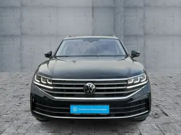 VW Touareg 3.0 TDI 4M DSG HD-MATRIX NAV AIR AHK ACC