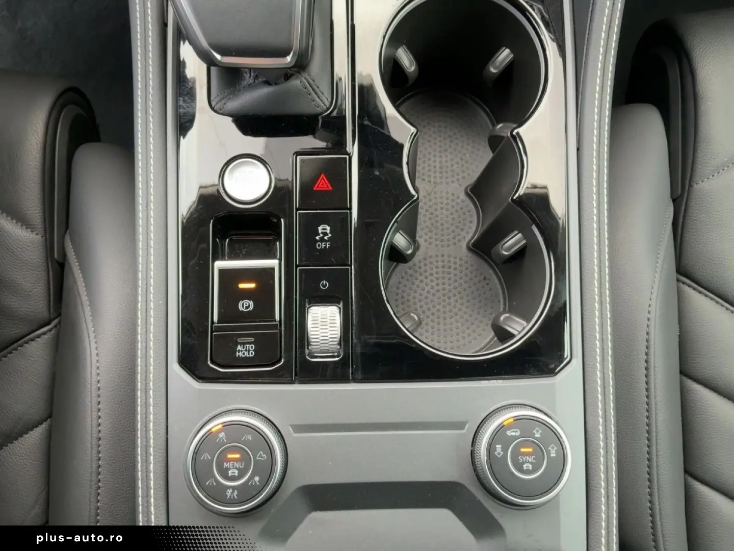 VW Touareg 3.0 TDI 4M DSG HD-MATRIX NAV AIR AHK ACC
