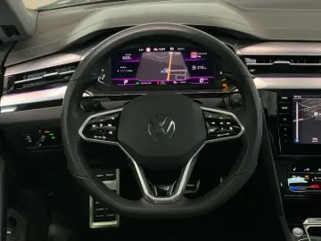 VW Arteon Shooting Brake R-Line 2 0 TDI 4MOTION DSG