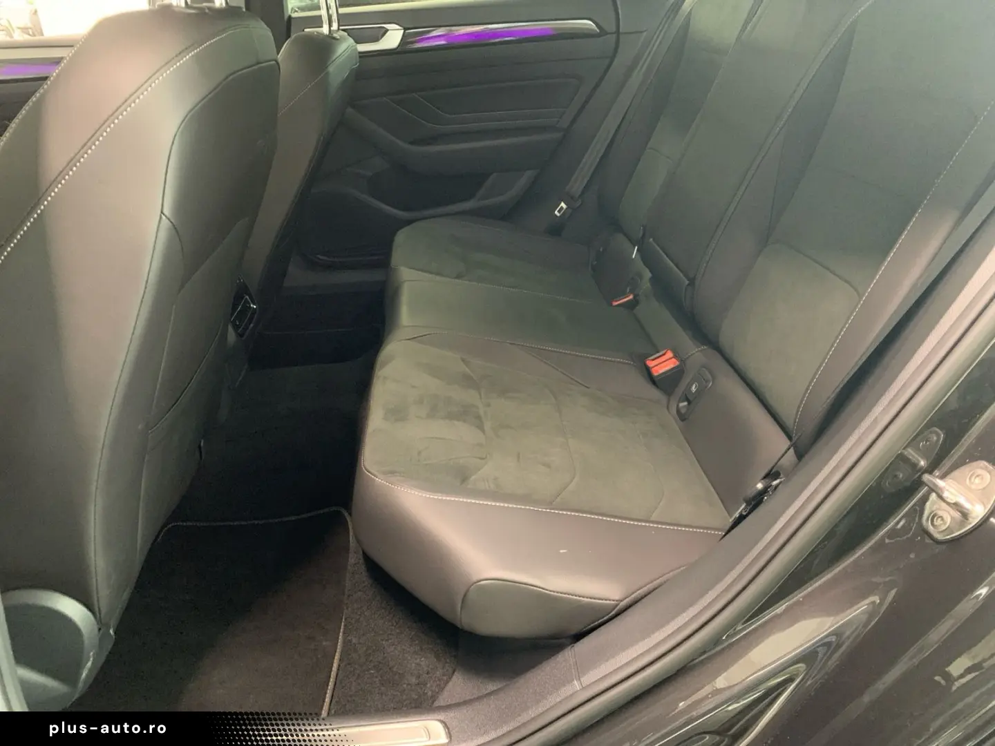 VW Arteon Shooting Brake R-Line 2 0 TDI 4MOTION DSG